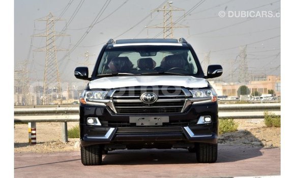 Buy Import Toyota Land Cruiser Black Car in Import - Dubai in Maseru Buy Import Toyota Land Cruiser Black Car in Import - Dubai in Maseru