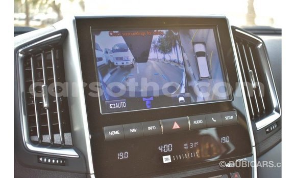 Buy Import Toyota Land Cruiser Black Car in Import - Dubai in Maseru Buy Import Toyota Land Cruiser Black Car in Import - Dubai in Maseru