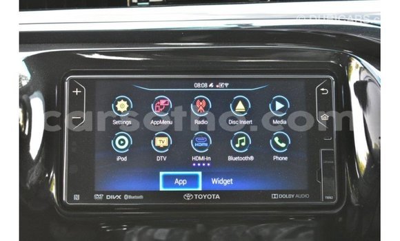 اشتري Imported Toyota Hilux White سيارة في Import - Dubai في Maseru اشتري Imported Toyota Hilux White سيارة في Import - Dubai في Maseru