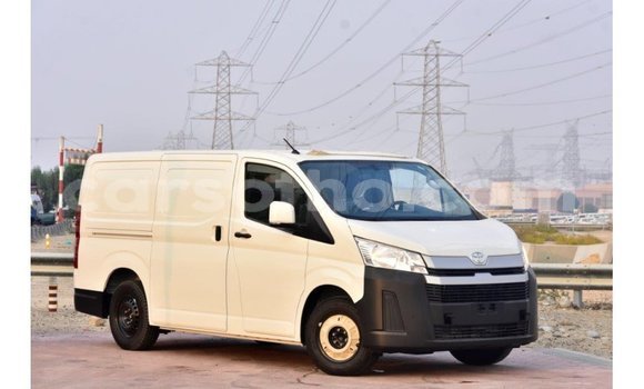 Buy Import Toyota Hiace White Car in Import - Dubai in Maseru Buy Import Toyota Hiace White Car in Import - Dubai in Maseru