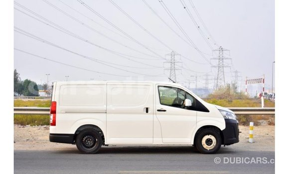 Buy Import Toyota Hiace White Car in Import - Dubai in Maseru Buy Import Toyota Hiace White Car in Import - Dubai in Maseru