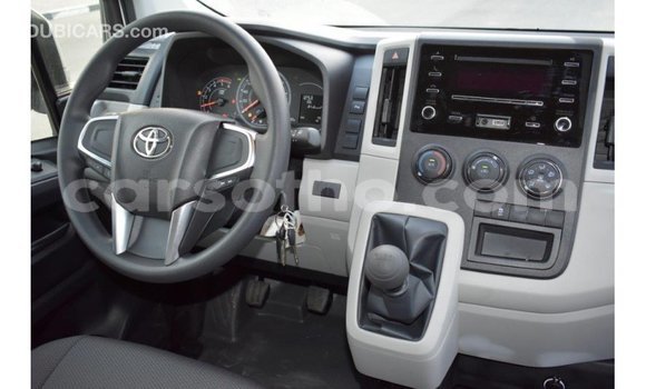 Buy Import Toyota Hiace White Car in Import - Dubai in Maseru Buy Import Toyota Hiace White Car in Import - Dubai in Maseru