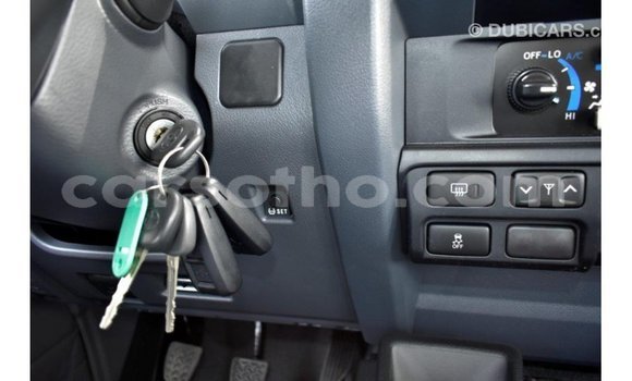 Buy Import Toyota Land Cruiser Beige Car in Import - Dubai in Maseru Buy Import Toyota Land Cruiser Beige Car in Import - Dubai in Maseru