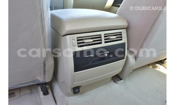 Buy Import Toyota Land Cruiser White Car in Import - Dubai in Maseru Buy Import Toyota Land Cruiser White Car in Import - Dubai in Maseru