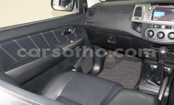 Sayi Na hannu Toyota Hilux Green Mota in Maseru a Maseru Sayi Na hannu Toyota Hilux Green Mota in Maseru a Maseru