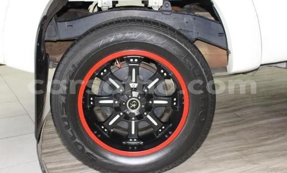 Sayi Na hannu Toyota Hilux Green Mota in Maseru a Maseru Sayi Na hannu Toyota Hilux Green Mota in Maseru a Maseru