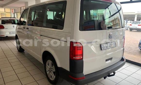 Acheter Occasion Voiture Volkswagen Transporter Vert à Maseru, Maseru Acheter Occasion Voiture Volkswagen Transporter Vert à Maseru, Maseru