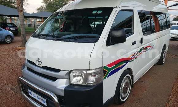 Acheter Occasion Voiture Toyota Hiace Blanc à Mafeteng, Mafeteng Acheter Occasion Voiture Toyota Hiace Blanc à Mafeteng, Mafeteng