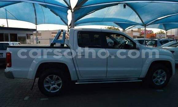 Buy Used Volkswagen Amarok Green Car in Maseru in Maseru Buy Used Volkswagen Amarok Green Car in Maseru in Maseru