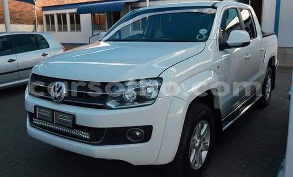 Buy Used Volkswagen Amarok Green Car in Maseru in Maseru Buy Used Volkswagen Amarok Green Car in Maseru in Maseru