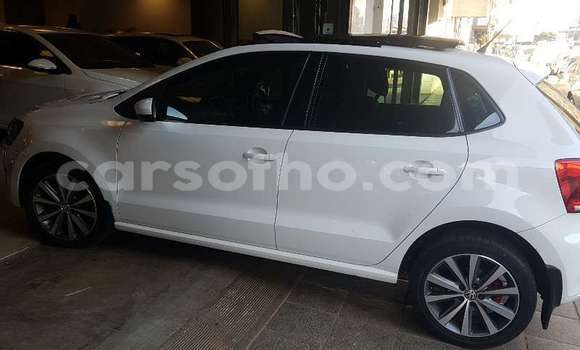 اشتري مستعمل Volkswagen Polo White سيارة في Mafeteng في Mafeteng اشتري مستعمل Volkswagen Polo White سيارة في Mafeteng في Mafeteng