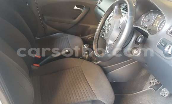 اشتري مستعمل Volkswagen Polo White سيارة في Mafeteng في Mafeteng اشتري مستعمل Volkswagen Polo White سيارة في Mafeteng في Mafeteng