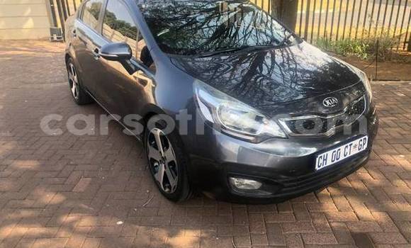 Sayi Na hannu Kia Rio Black Mota in Maputsoa a Leribe Sayi Na hannu Kia Rio Black Mota in Maputsoa a Leribe