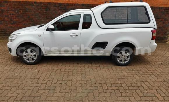 Acheter Occasion Voiture Chevrolet Corsa Blanc à Maseru, Maseru Acheter Occasion Voiture Chevrolet Corsa Blanc à Maseru, Maseru