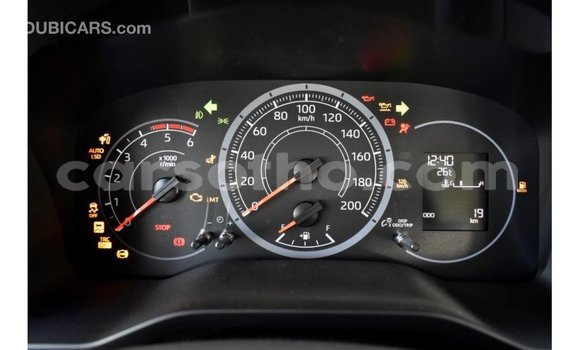 Buy Import Toyota Hiace White Car in Import - Dubai in Maseru Buy Import Toyota Hiace White Car in Import - Dubai in Maseru