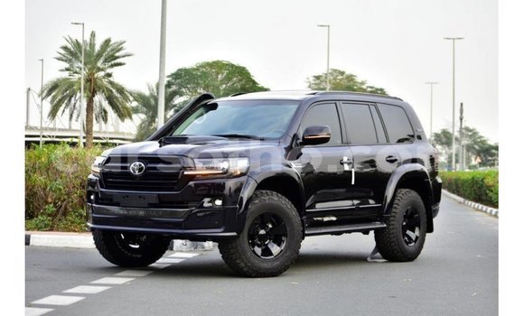 Buy Import Toyota Land Cruiser Black Car in Import - Dubai in Maseru Buy Import Toyota Land Cruiser Black Car in Import - Dubai in Maseru