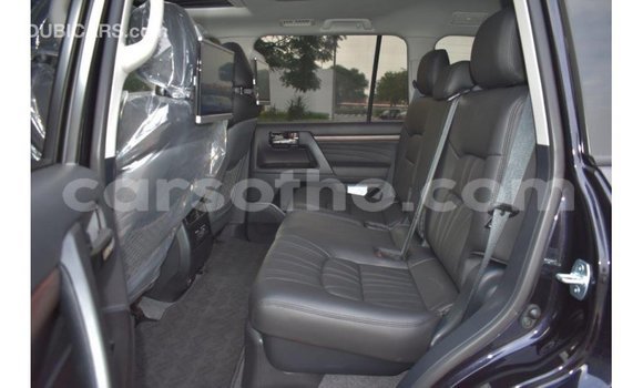 Buy Import Toyota Land Cruiser Black Car in Import - Dubai in Maseru Buy Import Toyota Land Cruiser Black Car in Import - Dubai in Maseru