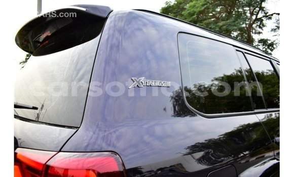 Buy Import Toyota Land Cruiser Black Car in Import - Dubai in Maseru Buy Import Toyota Land Cruiser Black Car in Import - Dubai in Maseru