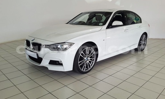 Sayi Na hannu BMW 3–Series White Mota in Butha Buthe a Butha-Buthe Sayi Na hannu BMW 3–Series White Mota in Butha Buthe a Butha-Buthe