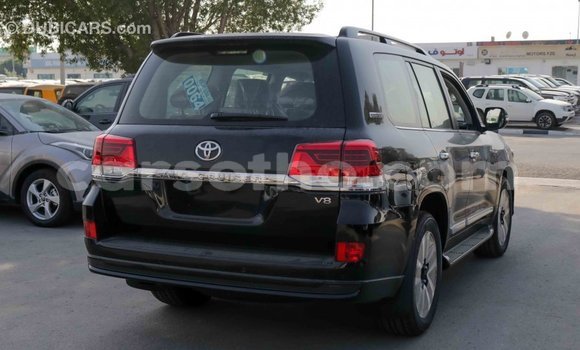 اشتري Imported Toyota Land Cruiser Black سيارة في Import - Dubai في Maseru اشتري Imported Toyota Land Cruiser Black سيارة في Import - Dubai في Maseru