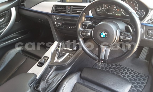 Sayi Na hannu BMW 3–Series White Mota in Butha Buthe a Butha-Buthe Sayi Na hannu BMW 3–Series White Mota in Butha Buthe a Butha-Buthe