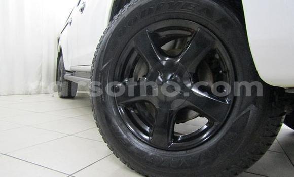 Sayi Na hannu Isuzu KB White Mota in Maputsoa a Leribe Sayi Na hannu Isuzu KB White Mota in Maputsoa a Leribe