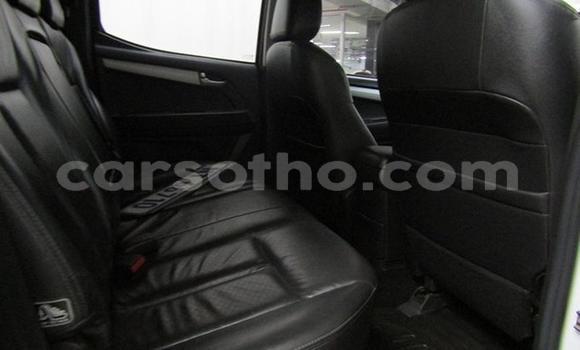 Sayi Na hannu Isuzu KB White Mota in Maputsoa a Leribe Sayi Na hannu Isuzu KB White Mota in Maputsoa a Leribe