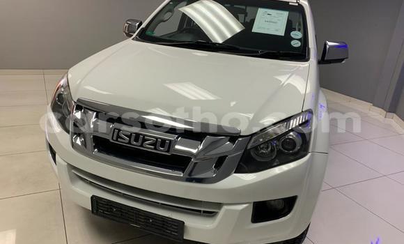 Acheter Occasion Voiture Isuzu KB Gris à Maputsoa, Leribe Acheter Occasion Voiture Isuzu KB Gris à Maputsoa, Leribe