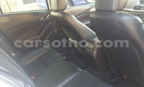 Sayi Na hannu Mazda 3 White Mota in Maputsoa a Leribe Sayi Na hannu Mazda 3 White Mota in Maputsoa a Leribe