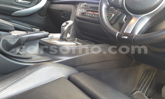 Sayi Na hannu BMW 3–Series White Mota in Butha Buthe a Butha-Buthe Sayi Na hannu BMW 3–Series White Mota in Butha Buthe a Butha-Buthe