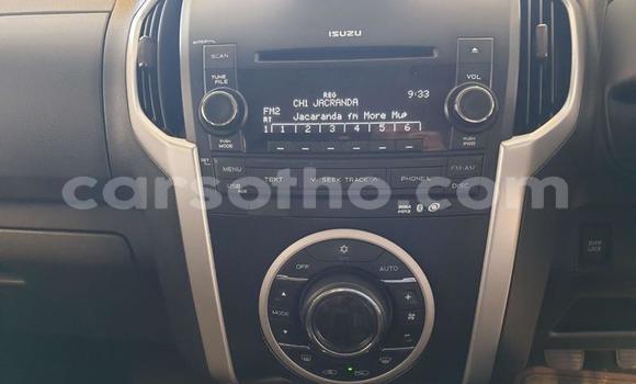 Acheter Occasion Voiture Isuzu KB Gris à Maputsoa, Leribe Acheter Occasion Voiture Isuzu KB Gris à Maputsoa, Leribe