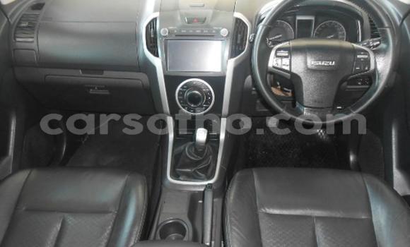 Acheter Occasion Voiture Isuzu KB Gris à Maputsoa, Leribe Acheter Occasion Voiture Isuzu KB Gris à Maputsoa, Leribe