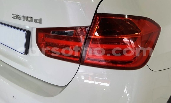 Sayi Na hannu BMW 3–Series White Mota in Butha Buthe a Butha-Buthe Sayi Na hannu BMW 3–Series White Mota in Butha Buthe a Butha-Buthe