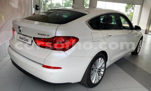 Sayi Na hannu BMW 5–Series White Mota in Maputsoe a Leribe Sayi Na hannu BMW 5–Series White Mota in Maputsoe a Leribe