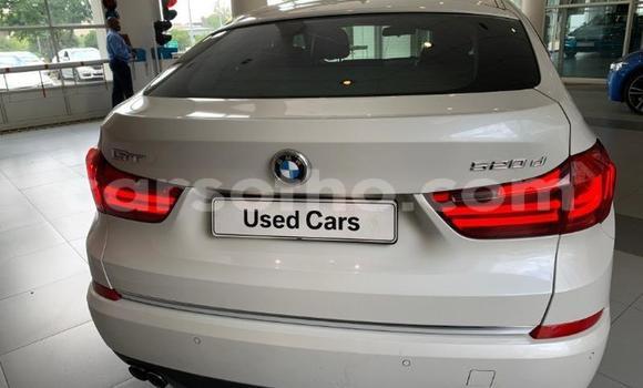 Sayi Na hannu BMW 5–Series White Mota in Maputsoe a Leribe Sayi Na hannu BMW 5–Series White Mota in Maputsoe a Leribe