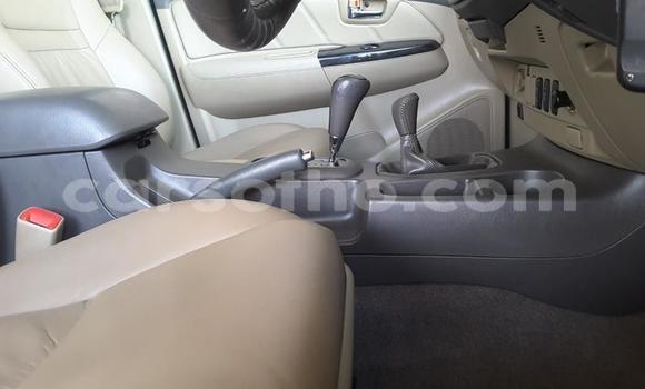 Sayi Na hannu Toyota Fortuner Beige Mota in Maseru a Maseru Sayi Na hannu Toyota Fortuner Beige Mota in Maseru a Maseru