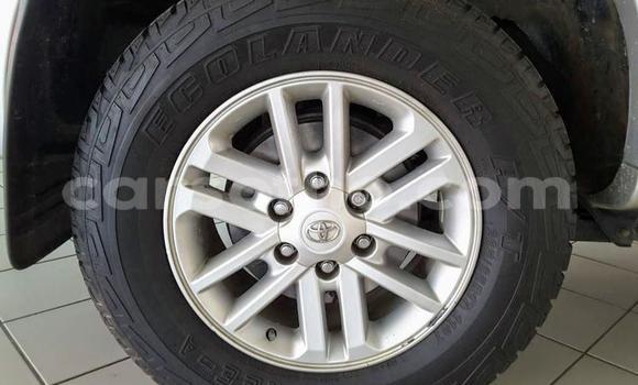 Sayi Na hannu Toyota Fortuner Beige Mota in Maseru a Maseru Sayi Na hannu Toyota Fortuner Beige Mota in Maseru a Maseru