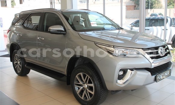 اشتري مستعمل Volkswagen Transporter White سيارة في Maseru في Maseru اشتري مستعمل Volkswagen Transporter White سيارة في Maseru في Maseru