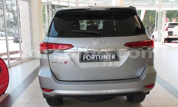 اشتري مستعمل Volkswagen Transporter White سيارة في Maseru في Maseru اشتري مستعمل Volkswagen Transporter White سيارة في Maseru في Maseru