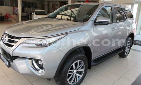 اشتري مستعمل Volkswagen Transporter White سيارة في Maseru في Maseru اشتري مستعمل Volkswagen Transporter White سيارة في Maseru في Maseru