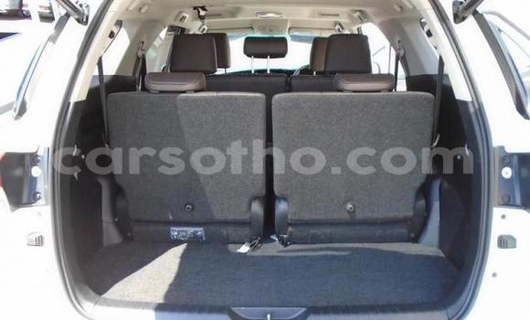 اشتري مستعمل Volkswagen Transporter White سيارة في Maseru في Maseru اشتري مستعمل Volkswagen Transporter White سيارة في Maseru في Maseru