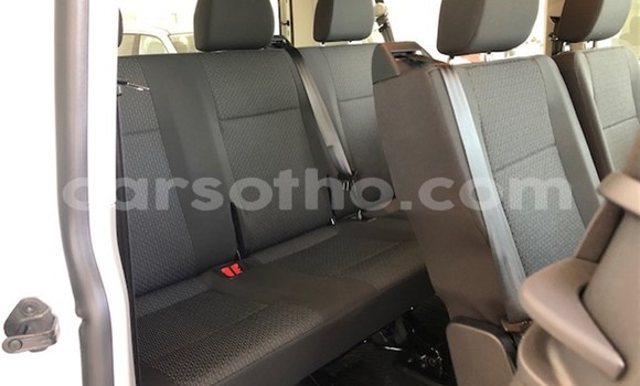 اشتري مستعمل Volkswagen Transporter White سيارة في Maseru في Maseru اشتري مستعمل Volkswagen Transporter White سيارة في Maseru في Maseru