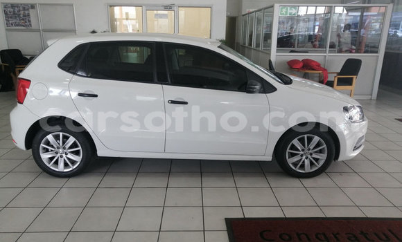 Acheter Occasion Voiture Volkswagen Polo Blanc à Maseru, Maseru Acheter Occasion Voiture Volkswagen Polo Blanc à Maseru, Maseru