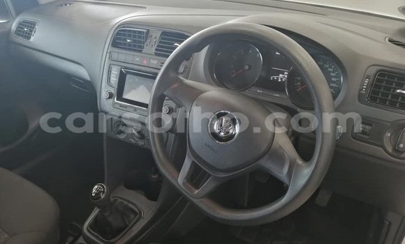 Acheter Occasion Voiture Volkswagen Polo Blanc à Maseru, Maseru Acheter Occasion Voiture Volkswagen Polo Blanc à Maseru, Maseru