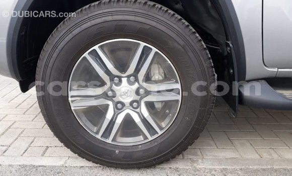 Acheter Import Voiture Toyota Fortuner Autre à Import - Dubai, Maseru Acheter Import Voiture Toyota Fortuner Autre à Import - Dubai, Maseru