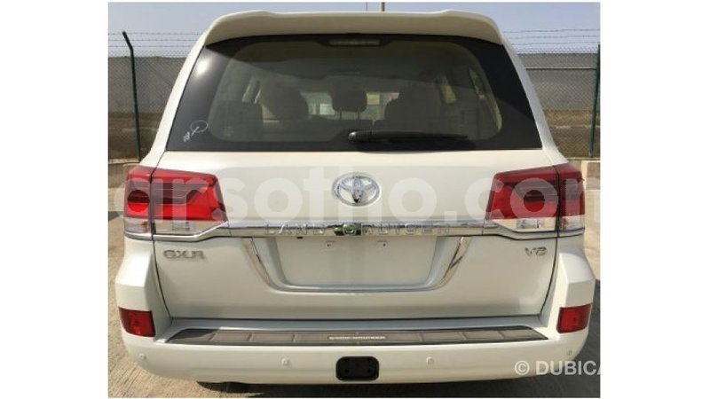 Big with watermark toyota land cruiser maseru import dubai 15763