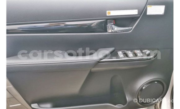 Acheter Import Voiture Toyota Hilux Autre à Import - Dubai, Maseru Acheter Import Voiture Toyota Hilux Autre à Import - Dubai, Maseru