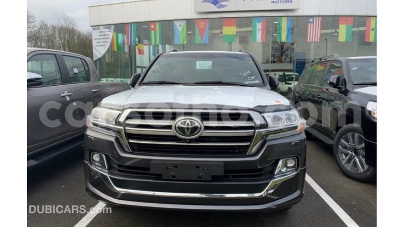 Big with watermark toyota land cruiser maseru import dubai 15781