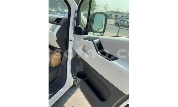 اشتري Imported Toyota Hiace White سيارة في Import - Dubai في Maseru اشتري Imported Toyota Hiace White سيارة في Import - Dubai في Maseru