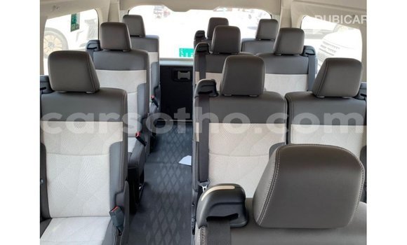 اشتري Imported Toyota Hiace White سيارة في Import - Dubai في Maseru اشتري Imported Toyota Hiace White سيارة في Import - Dubai في Maseru